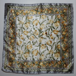 Vintage Fashion Scarf VICTORIAN GOLDEN FLORAL Luxurious Satin 18" SQUARE